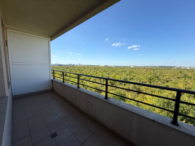 De vanzare apartament decomandat cu 2 camere  in Baneasa 