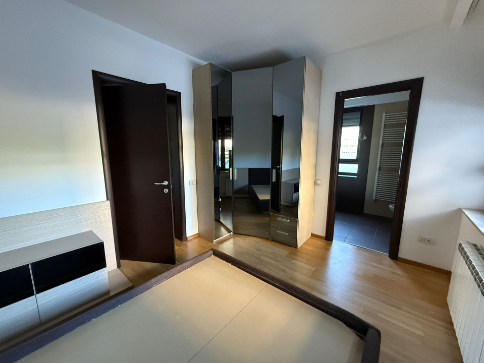 De vanzare apartament decomandat cu 2 camere  in Baneasa 