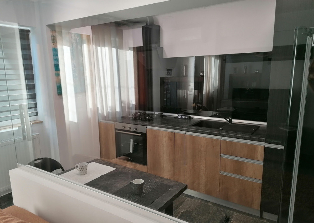 De inchiriat apartament decomandat cu 2 camere  in Salajan 