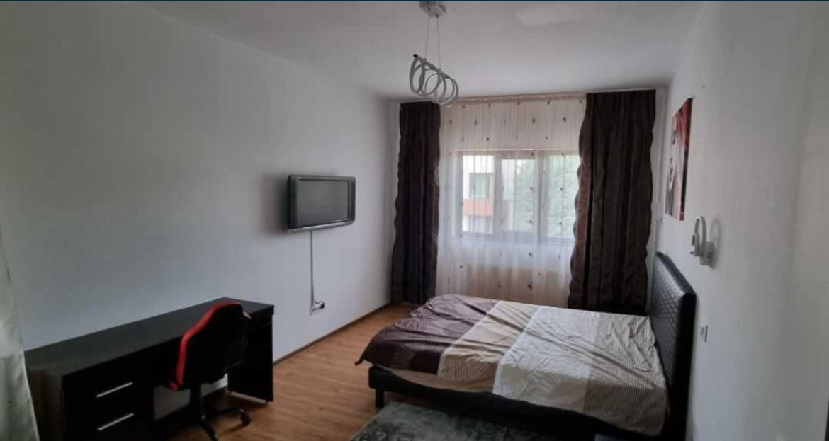 Casa individuală, 5 camere, piscină, parcare, la cheie, zona Voluntari 