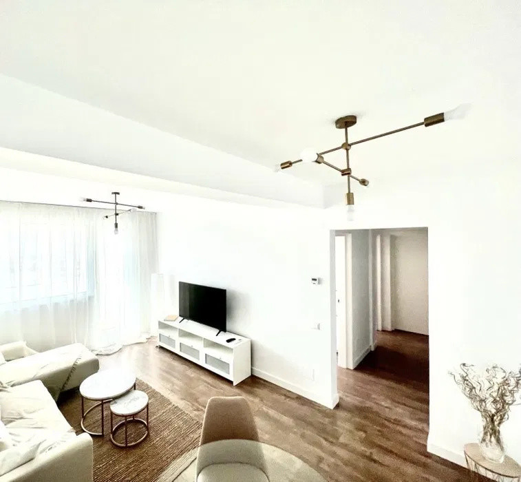 Apartament 2 camere Pipera Rond OMV
