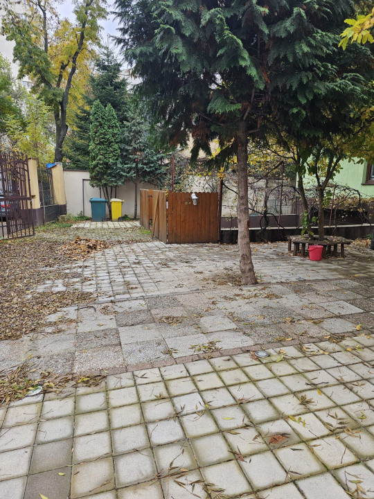  De inchiriat imobil -1000mp - S+P+2E+M - zona Magura Vulturului