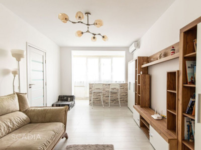 de inchiriat apartament semidecomandat cu 3 camere  in Floreasca