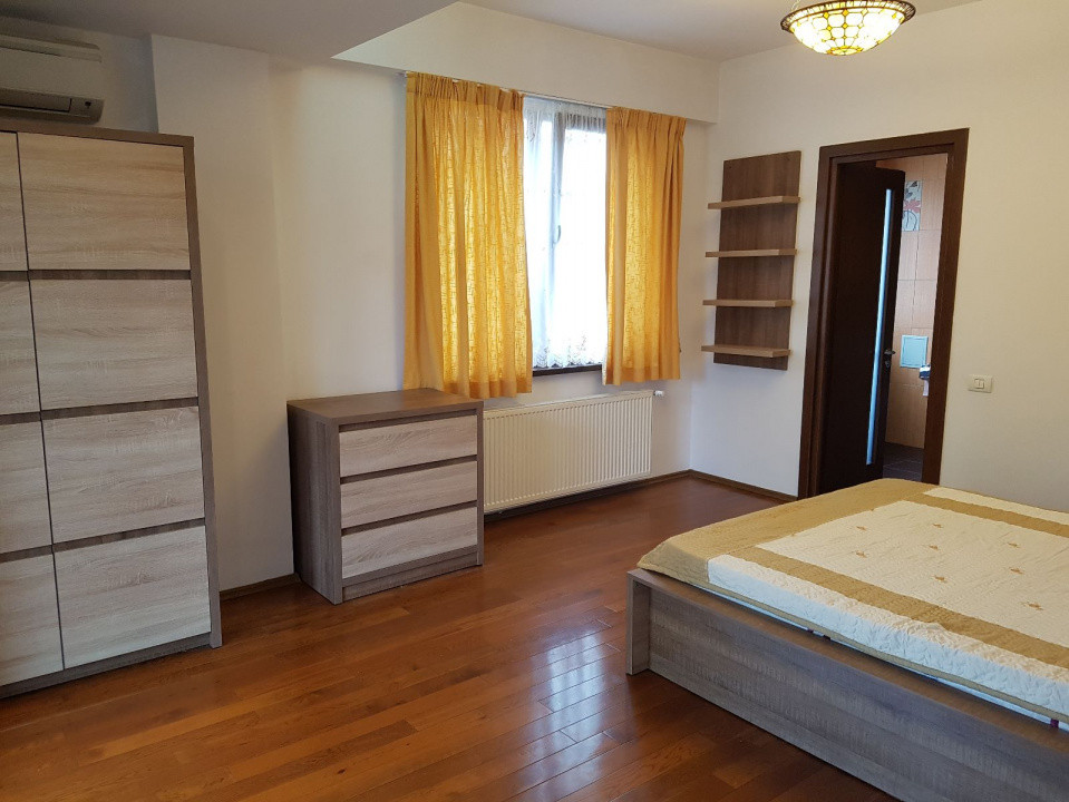 Vila 5 camere | Baneasa | Casa Presei | Petrom City | Curte proprie