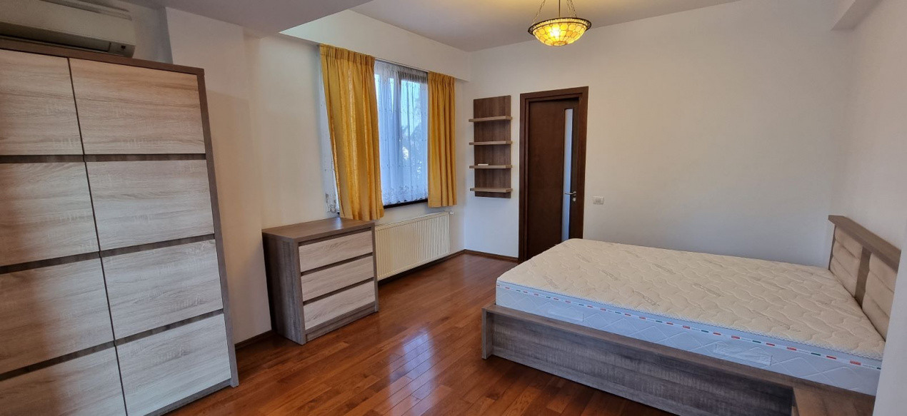 Vila 5 camere | Baneasa | Casa Presei | Petrom City | Curte proprie