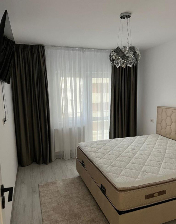 Apartament decomandat cu 3 camere, loc de parcare, zona Metalurgiei