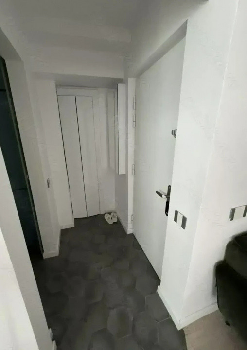 Apartament semidecomandat cu 2 camere, in zona Piata Amzei 