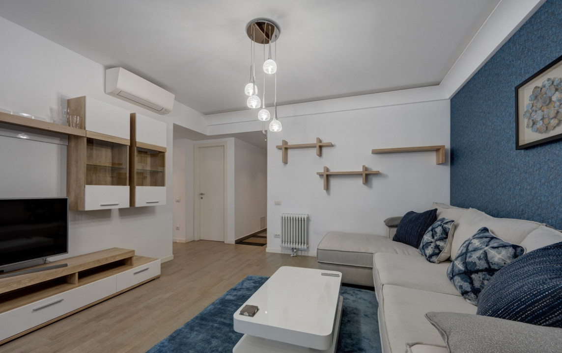Apartament decomandat cu 2 camere  in Herastrau 