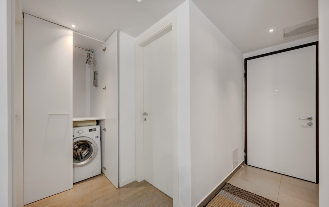 Apartament decomandat cu 2 camere  in Herastrau 