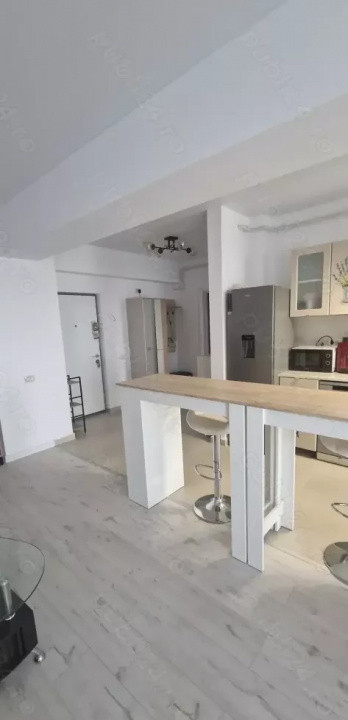 Apartament circular cu 2 camere in zona Parcul Carol 