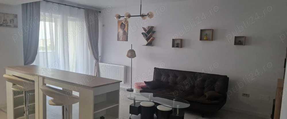 Apartament circular cu 2 camere in zona Parcul Carol 