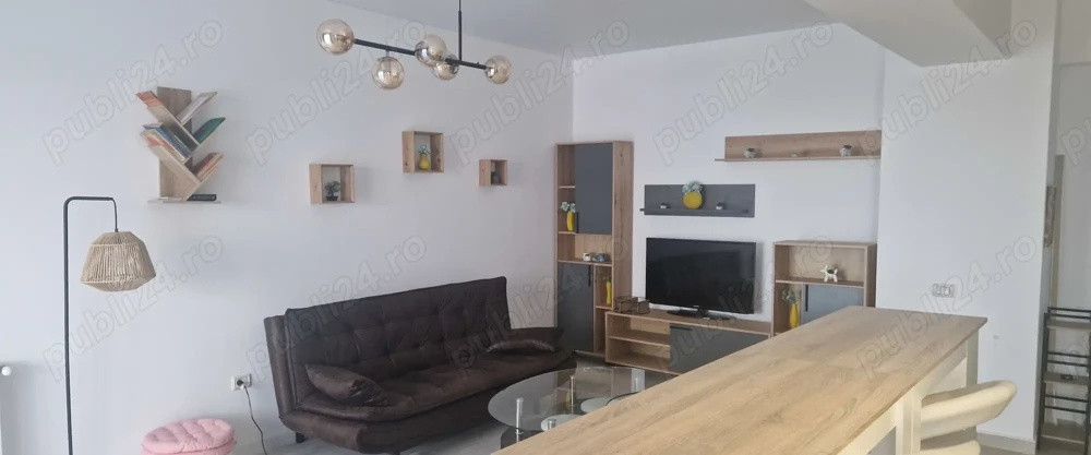 Apartament circular cu 2 camere in zona Parcul Carol 