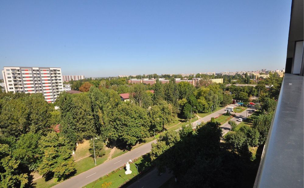 Apartament decomandat cu 3 camere  in zona Grozavesti 