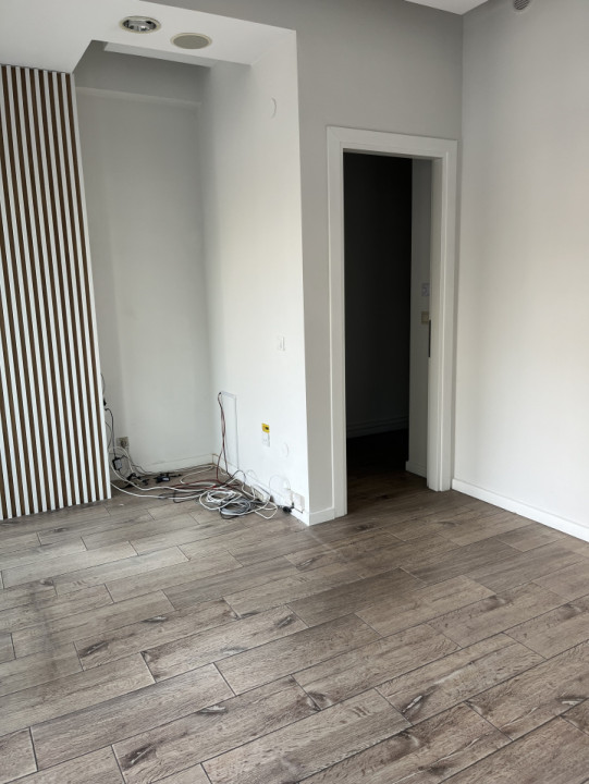 Spatiu comercial stradal, 100 mp, terasă, parcare, zona Floreasca 