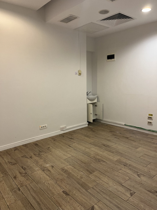 Spatiu comercial stradal, 100 mp, terasă, parcare, zona Floreasca 
