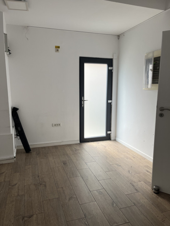Spatiu comercial stradal, 100 mp, terasă, parcare, zona Floreasca 