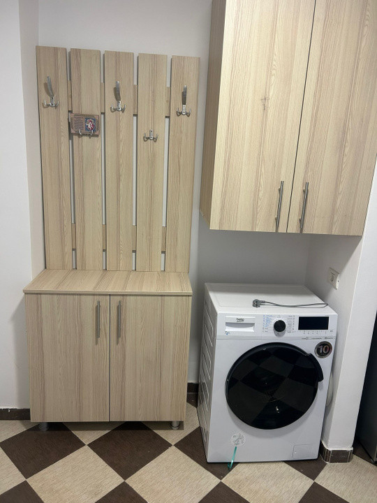 Garsoniera Moderna spre inchiriere, Dristor