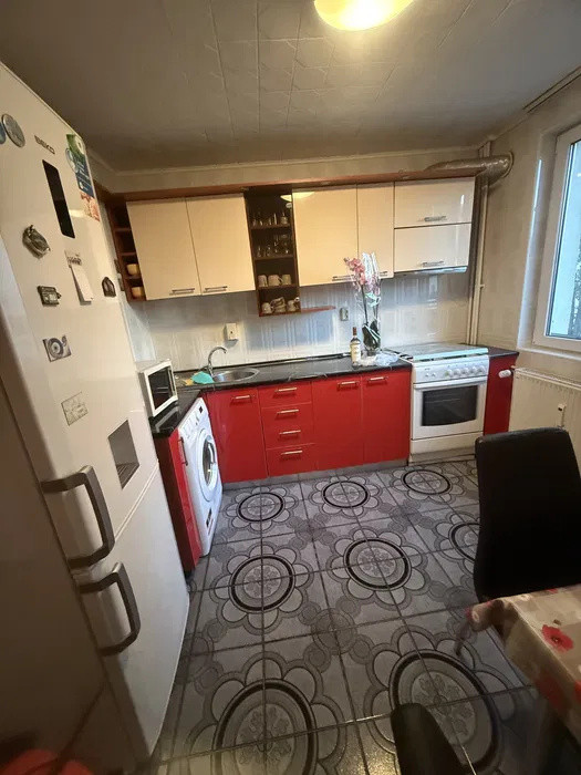 💛 Apartament cu 2 camere decomandate – Bulevardul 1 Decembrie 1918