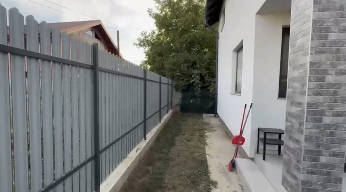 Casă nouă închiriere/ vânzare în Corbeanca  4 camere, mobilată modern