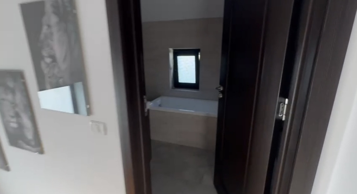 Casă nouă închiriere/ vânzare în Corbeanca  4 camere, mobilată modern
