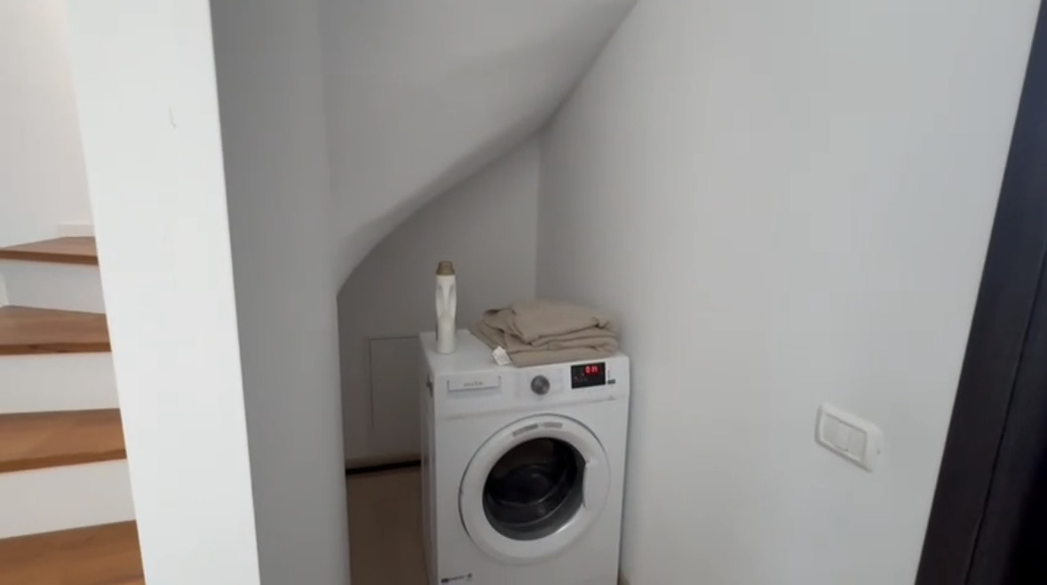 Casă nouă închiriere/ vânzare în Corbeanca  4 camere, mobilată modern