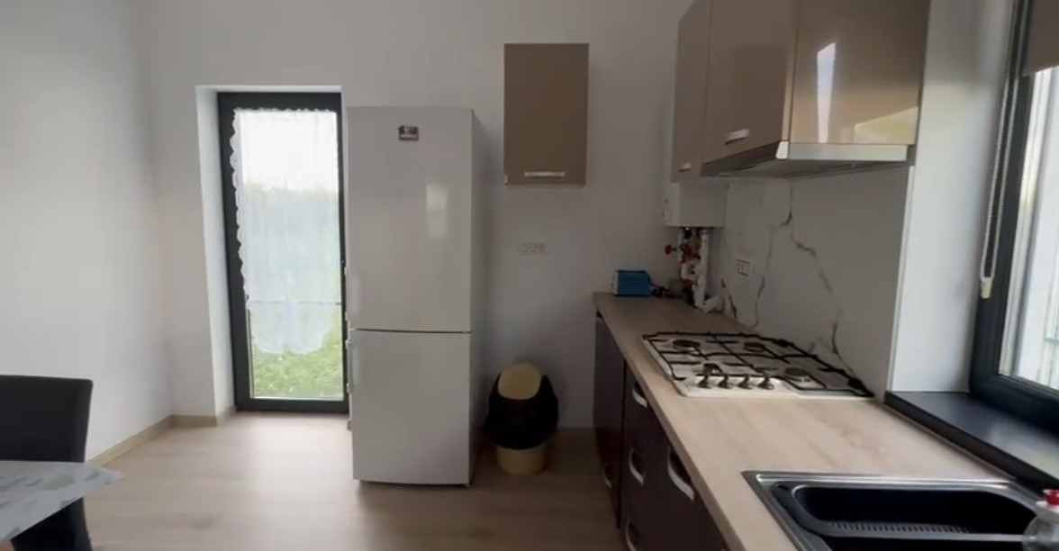 Casă nouă închiriere/ vânzare în Corbeanca  4 camere, mobilată modern