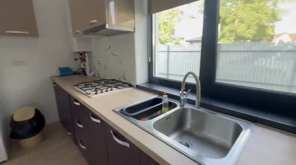 Casă nouă închiriere/ vânzare în Corbeanca  4 camere, mobilată modern