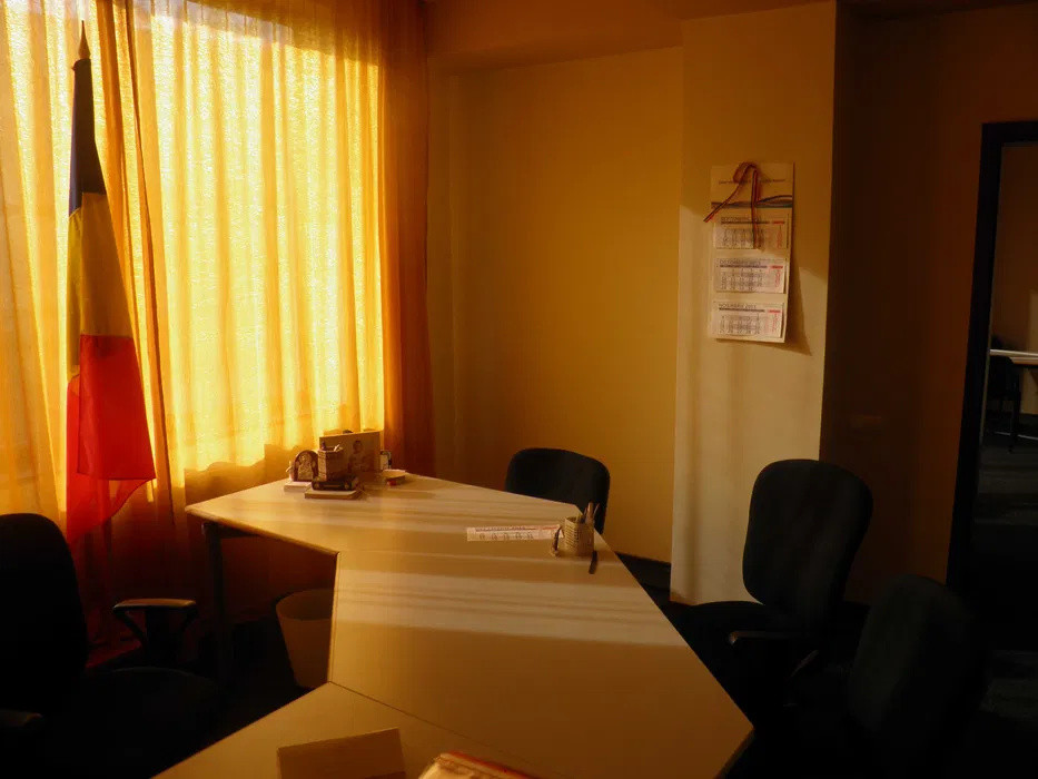 Apartament 3 camere nemobilat