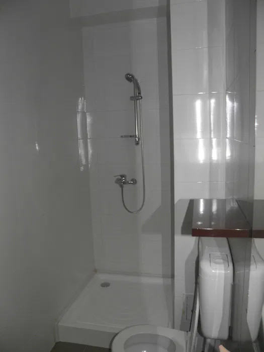 Apartament 3 camere nemobilat