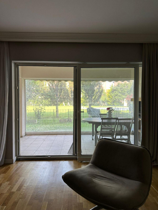 Apartament 3 camere de închiriat Școala Americană