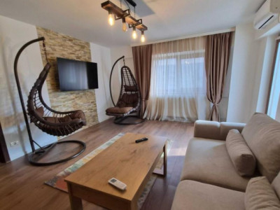 Apartament decomandat cu 2 camere  in zona Victoriei 