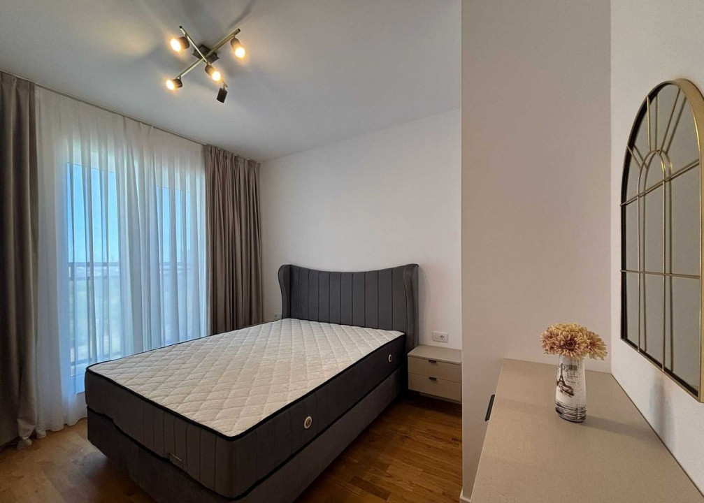 Apartament semidecomandat cu 2 camere  in zona Central 