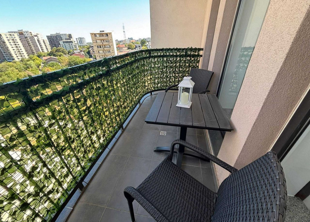 Apartament semidecomandat cu 2 camere  in zona Central 