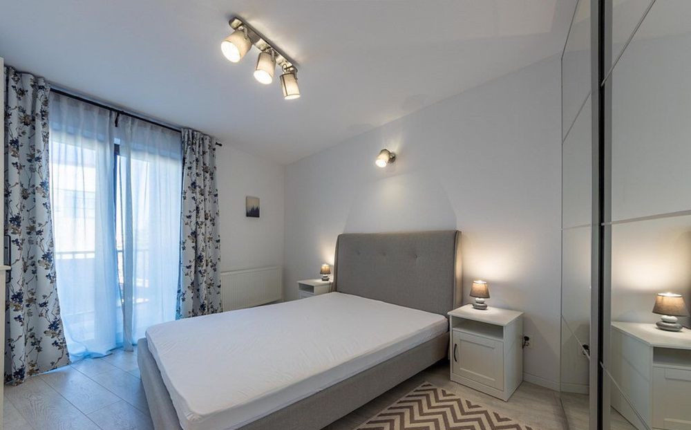 Apartament decomandat cu 2 camere  in Drumul Sarii 