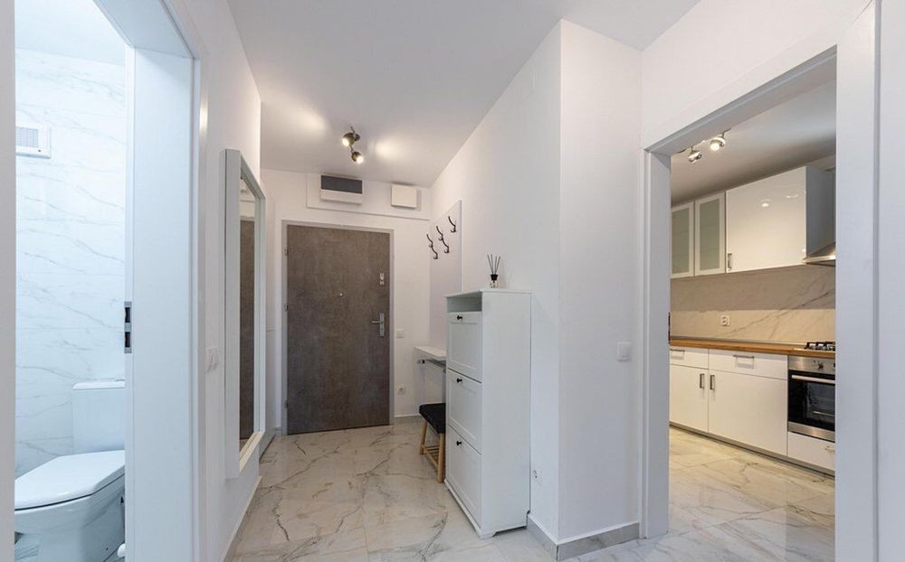 Apartament decomandat cu 2 camere  in Drumul Sarii 