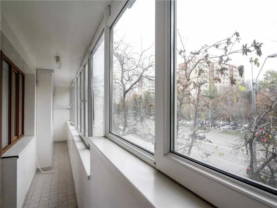 de inchiriat apartament semidecomandat cu 2 camere  in Unirii 