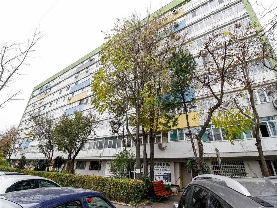 de inchiriat apartament semidecomandat cu 2 camere  in Unirii 