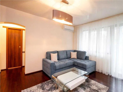 de inchiriat apartament semidecomandat cu 2 camere  in Unirii 