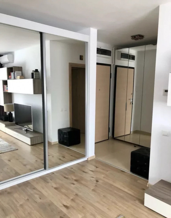 Apartament decomandat cu 2 camere  in zona Baneasa 