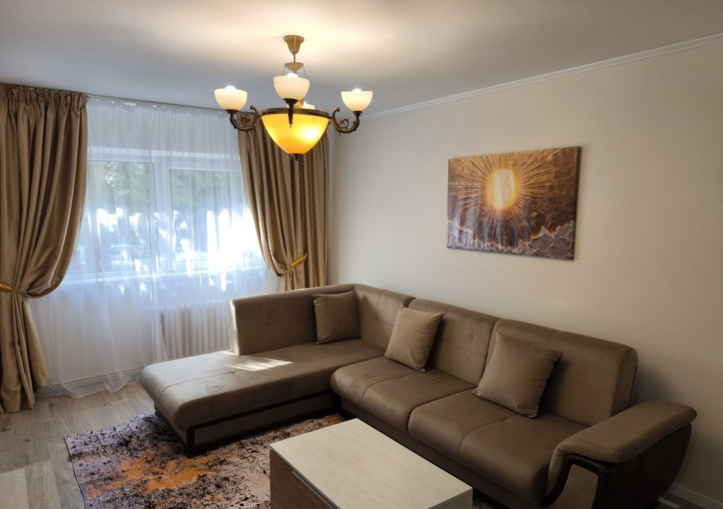 Aviatiei / 3 camere / Decomandat / Centrala proprie / AC