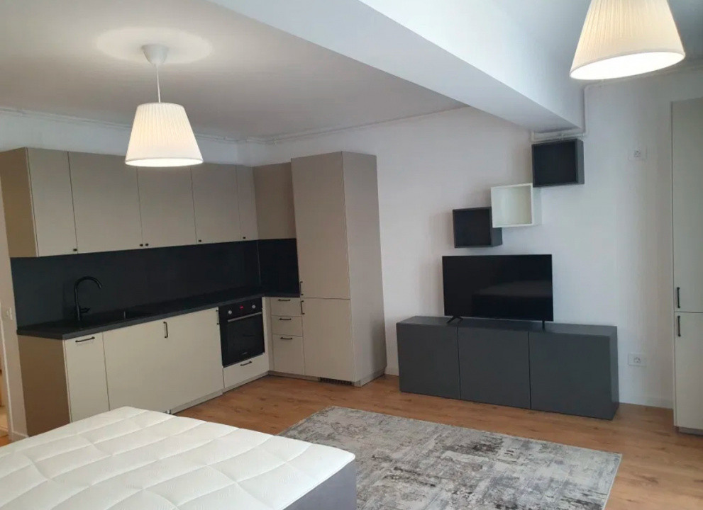 nchiriere Studio  Rond OMV Pipera