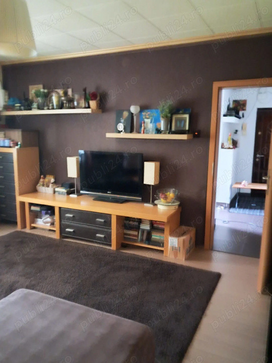 Nerva Traian / 3 Camere / Centrala proprie / Aer Conditionat / Decomandat