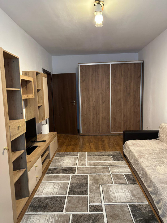 Apartament premium 3 camere,centrala proprie+loc parcare.