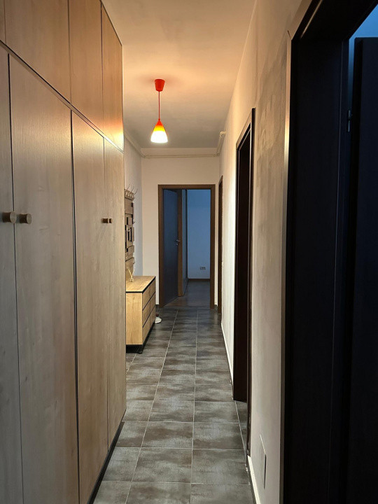 Apartament premium 3 camere,centrala proprie+loc parcare.
