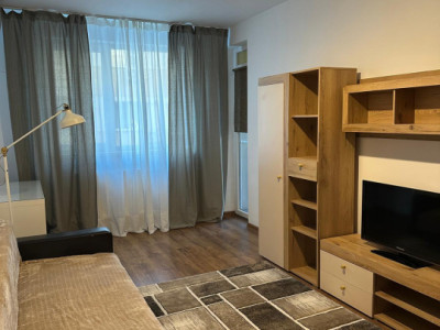 Apartament premium 3 camere,centrala proprie+loc parcare.