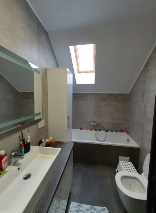 Casă modernă, 4 camere Tâncăbești, chiar pe DN1