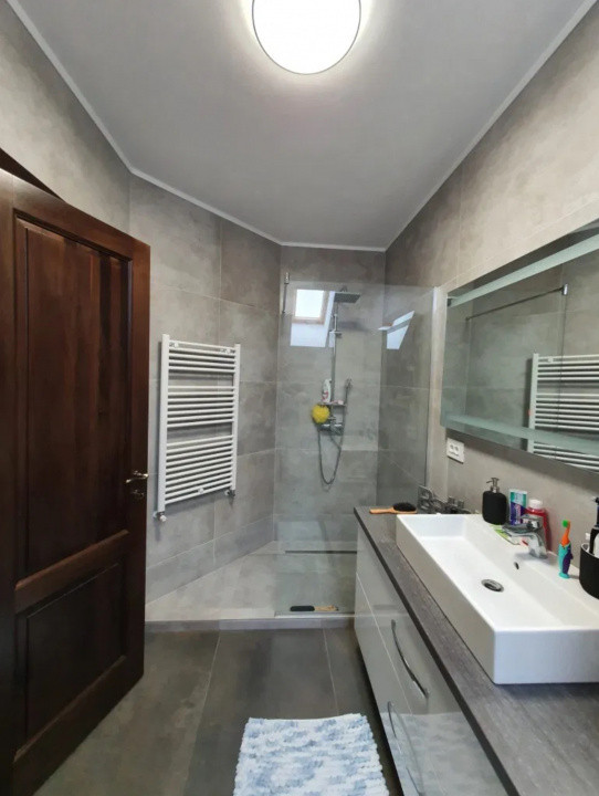 Casă modernă, 4 camere Tâncăbești, chiar pe DN1