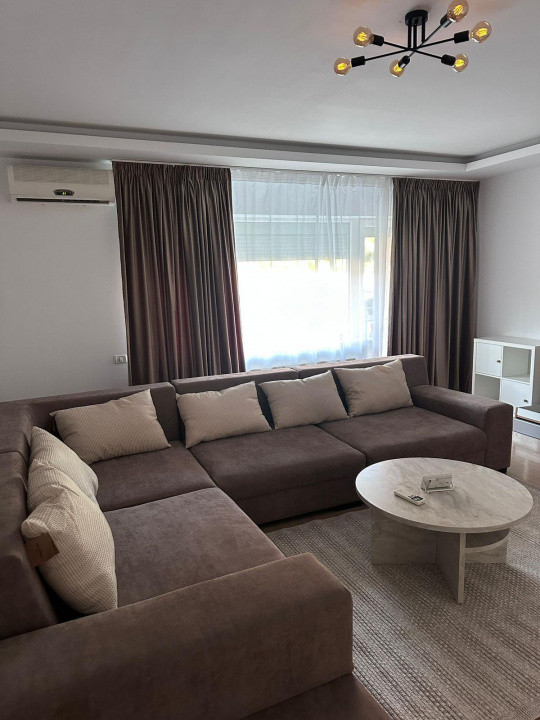 Apartament 3 camere  Spatios | De Inchiriat | Pipera | Parcare
