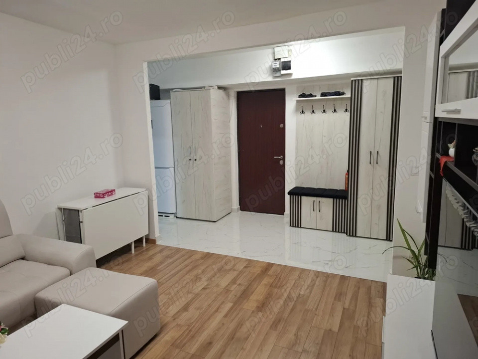 Inchiriez apartament 3 camere Piata Victoriei