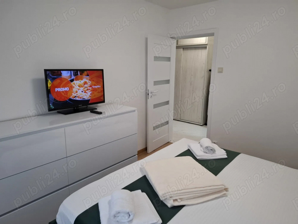 Inchiriez apartament 3 camere Piata Victoriei